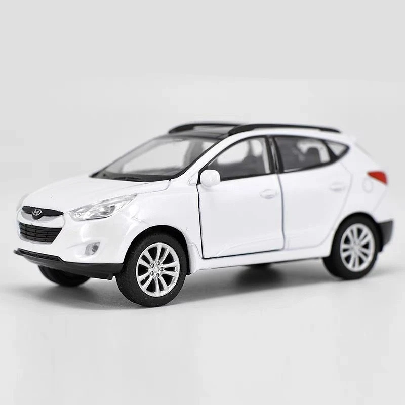 1/36 Hyundai ELANTRA Diecast Metal Model Car 12 1/36 Hyundai ELANTRA Diecast Metal Model Car - Image 12