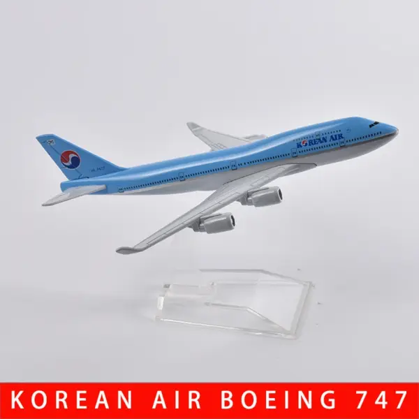 Siberia S7 Airbus A320 Diecast Model 1:400 - Image 31