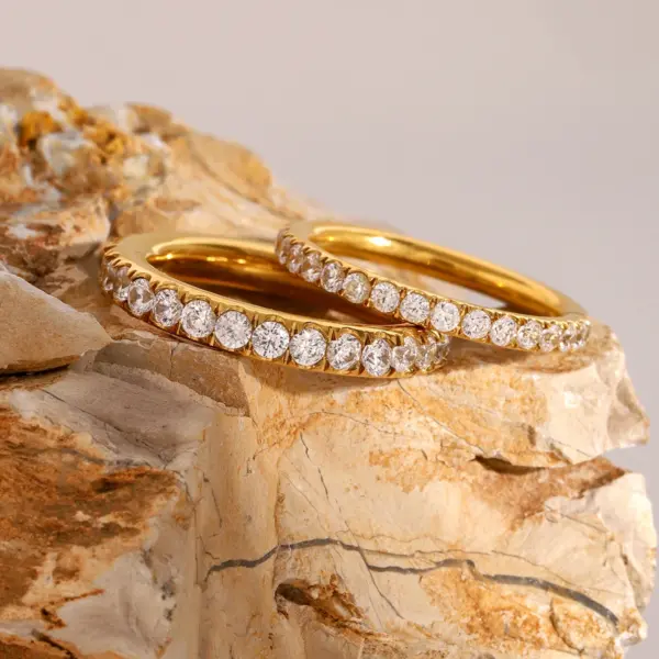 Elegant 18K Gold-Plated Stainless Steel Ring - Image 5