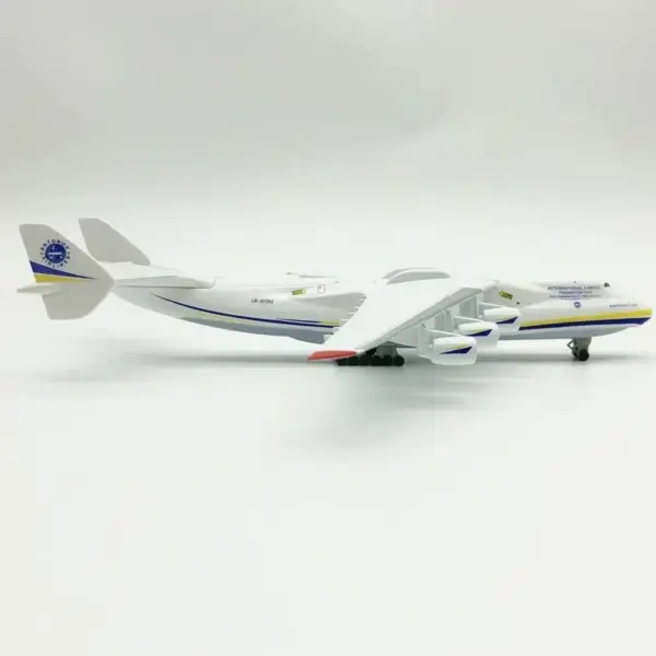 20cm USSR Antonov 225 Model Airplane Decor - Image 3