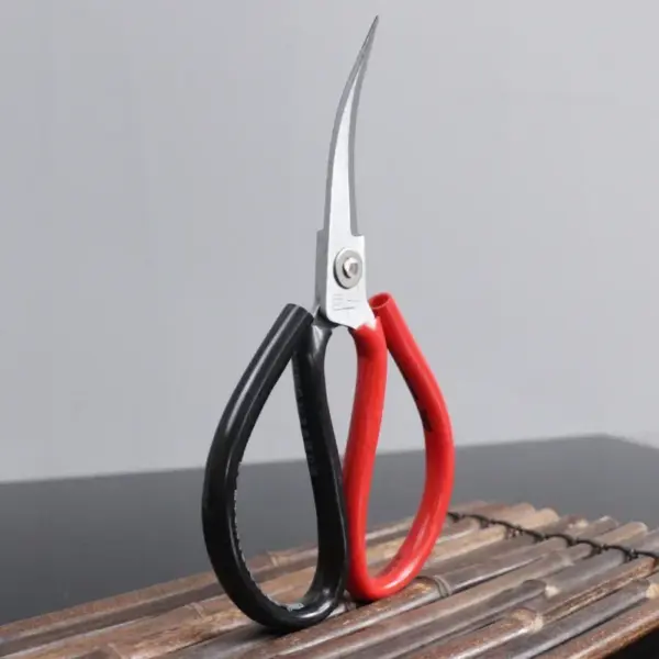 Professional Curved Blade Scissors for Cutting - Image 6