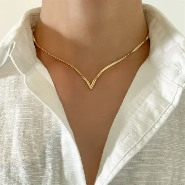 Korean Fashion V Chain Choker Necklace - Image 9