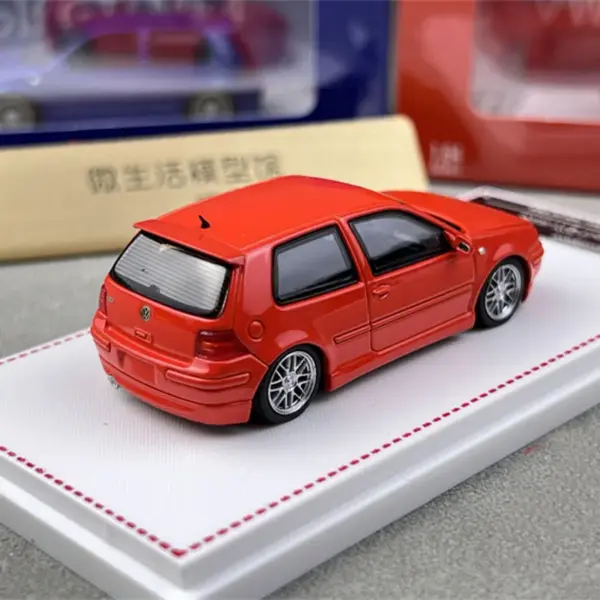 1:64 Scale VW Golf GTI Mk4 Diecast Model - Image 6