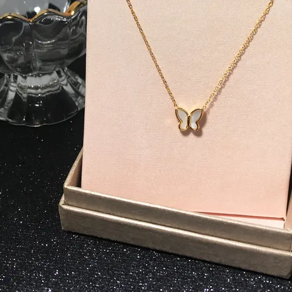 Kpop Heart Shaped Pendant Necklace - Image 20