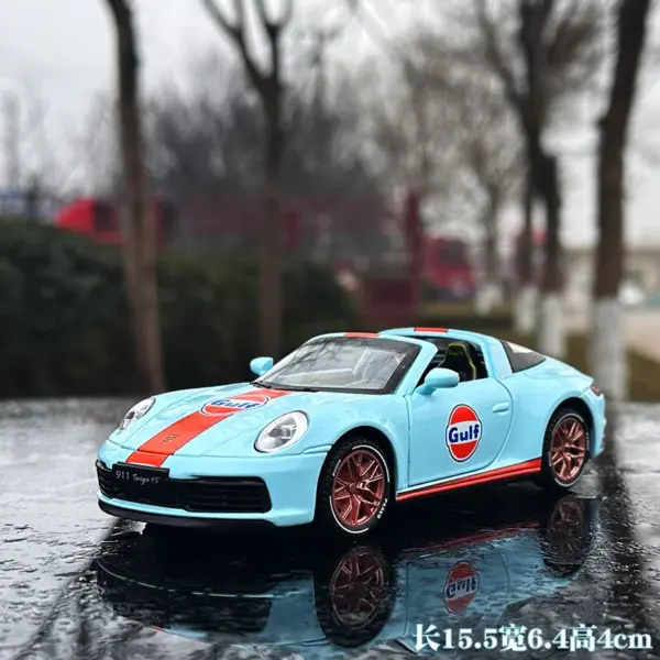 1:32 Porsche 911 Targa 4S Diecast Model Car - Image 10