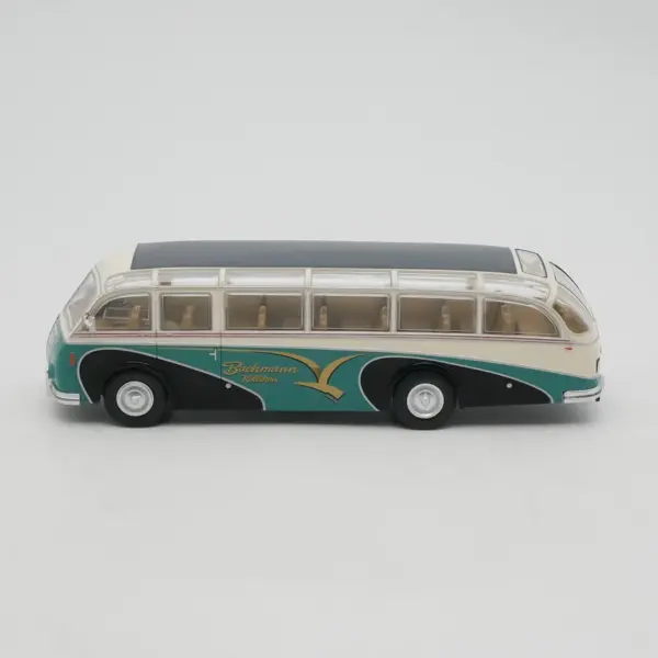 1:43 Diecast Alloy Saurer 3C-H Bus Model - Image 3