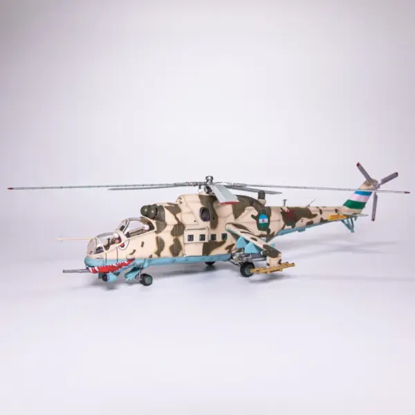 1:72 Scale Mi-24 Helicopter Diecast Model - Image 7