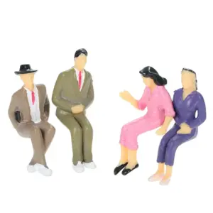 1/25 Scale Painted Seated Architecture Figures