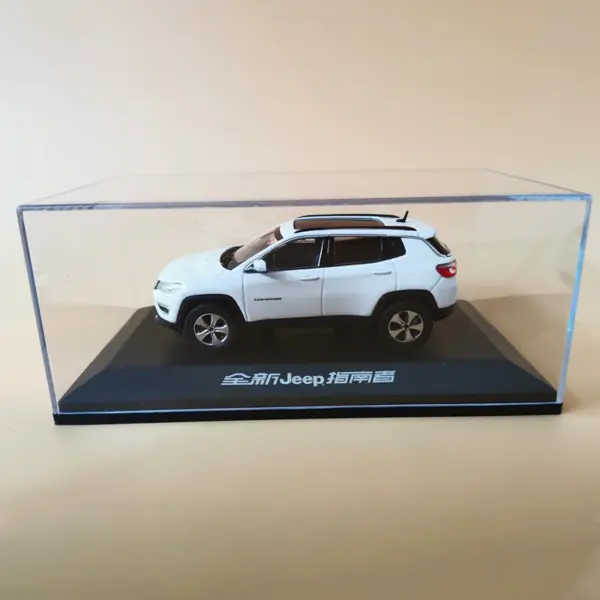 1:43 Scale Diecast Alloy Jeep Compass Model Cars - Image 4