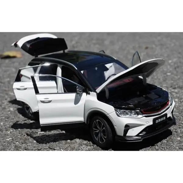 1:18 Scale Geely Bin Yue SUV Alloy Model - Image 6