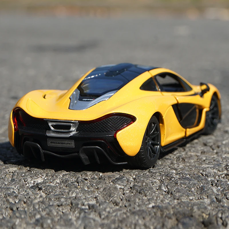 1/24 Alloy Sports Car Model Diecast Collectible 6 1/24 Alloy Sports Car Model Diecast Collectible - Image 6