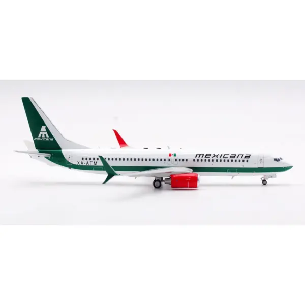 Mexicana Boeing 737-800 Diecast Model 1:200 Scale - Image 6