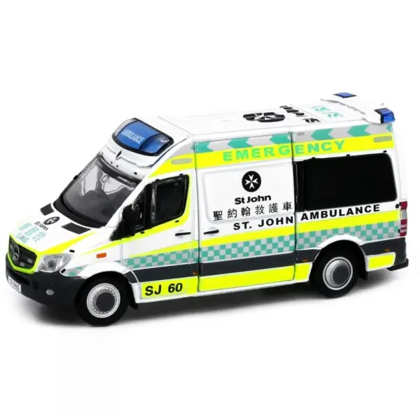 1:76 Hong Kong Fire Department Ambulance Model - Image 4