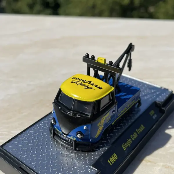 1:64 Diecast Alloy T1 Engineering Trailer Model - Image 4
