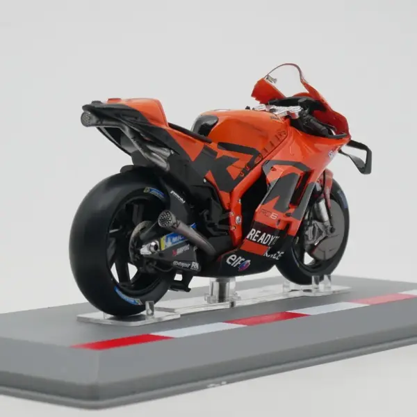 1:18 Diecast KTM RC16 Moto GP Model - Image 4
