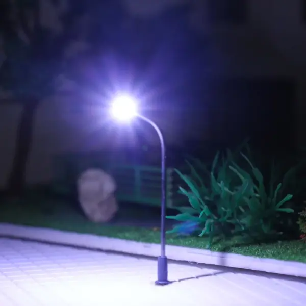 10pcs Metal Railway Street Light Lamps 3V - Image 3