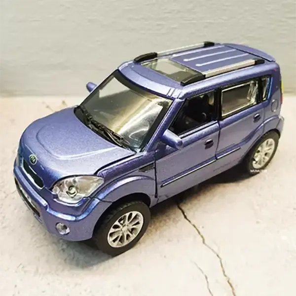 1:32 KIA Soul Alloy Diecast Model Car - Image 3