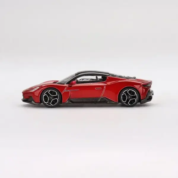 1/64 Maserati MC20 Diecast Model Car - Image 4