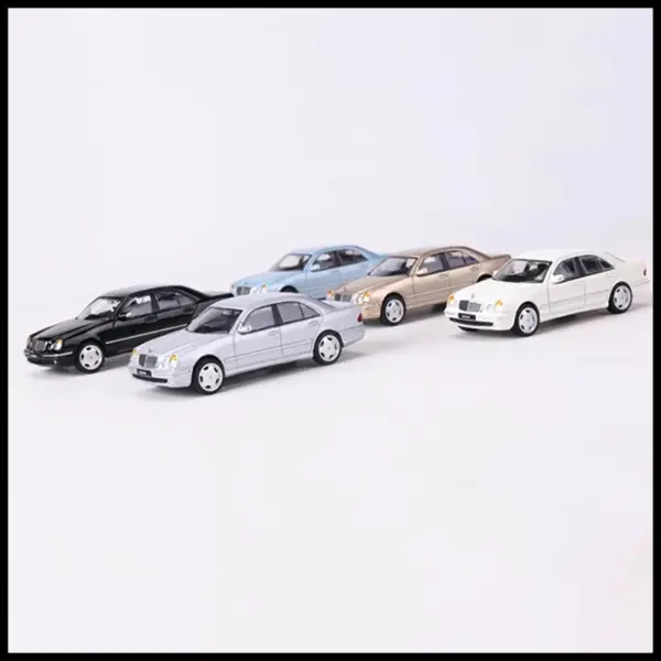 1:64 Scale E55 AMG W210 Diecast Car Model - Image 5