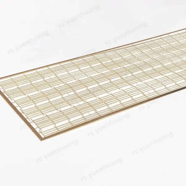 Brass Etched Railing Set for 1:200 RC Boats - Image 2