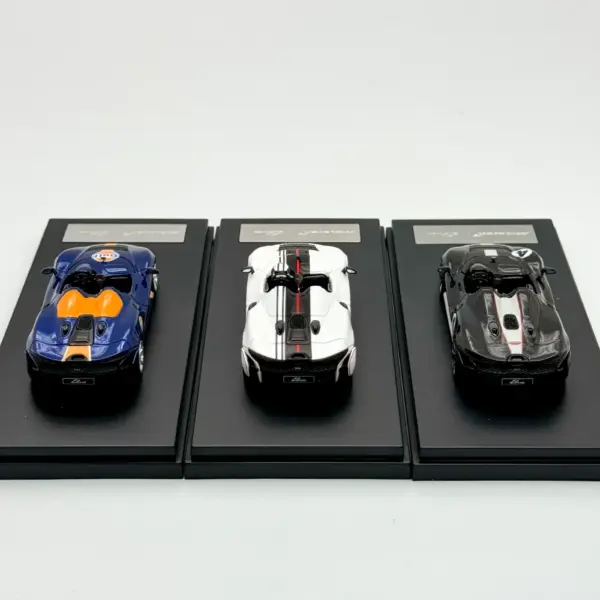 McLaren Elva 1:64 Diecast Alloy Car Model - Image 4