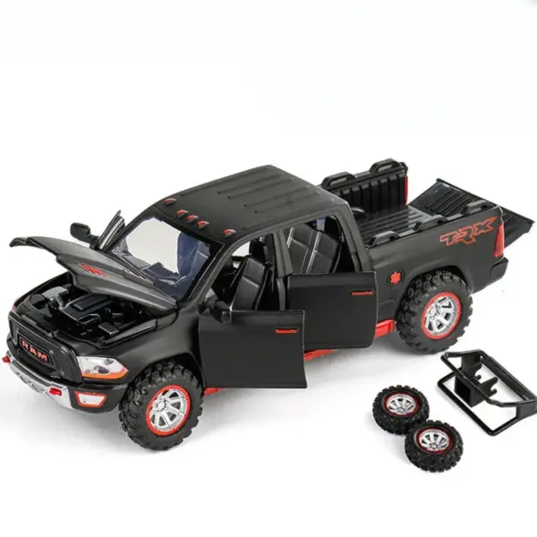 Dodge Ram TRX 1:32 Diecast Model with Sound - Image 9