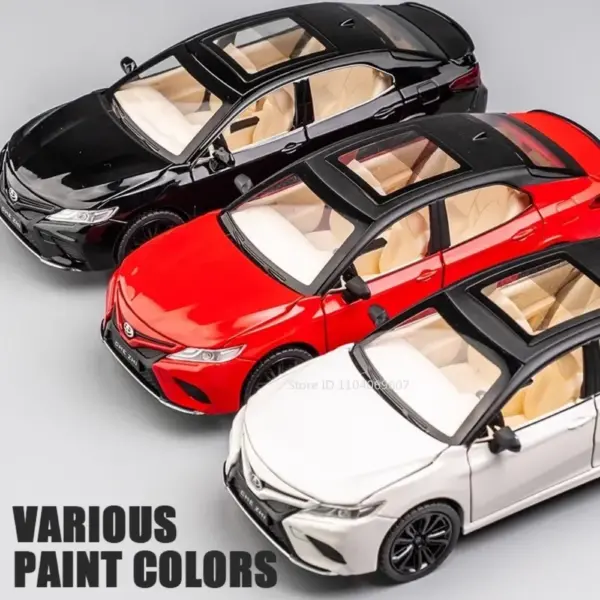 1:24 Scale Camry Model Car with Sound and Light - Image 6