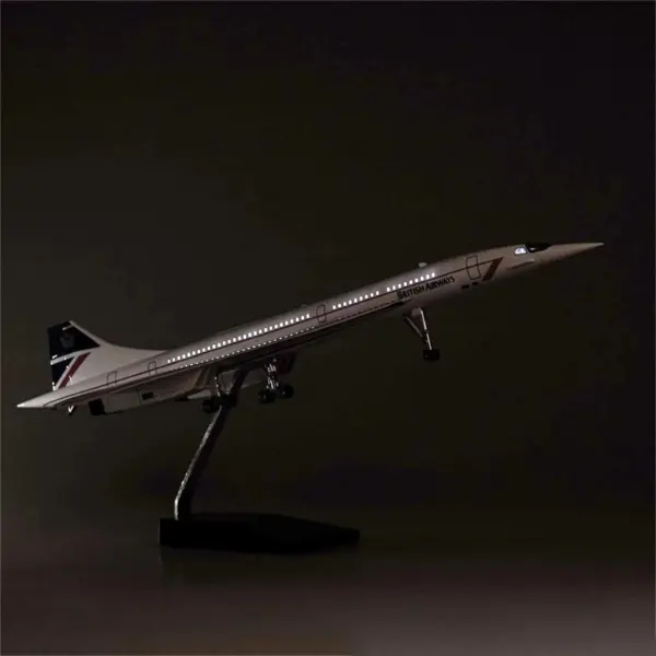 Singapore Airlines Concorde Resin Model Aircraft - Image 5