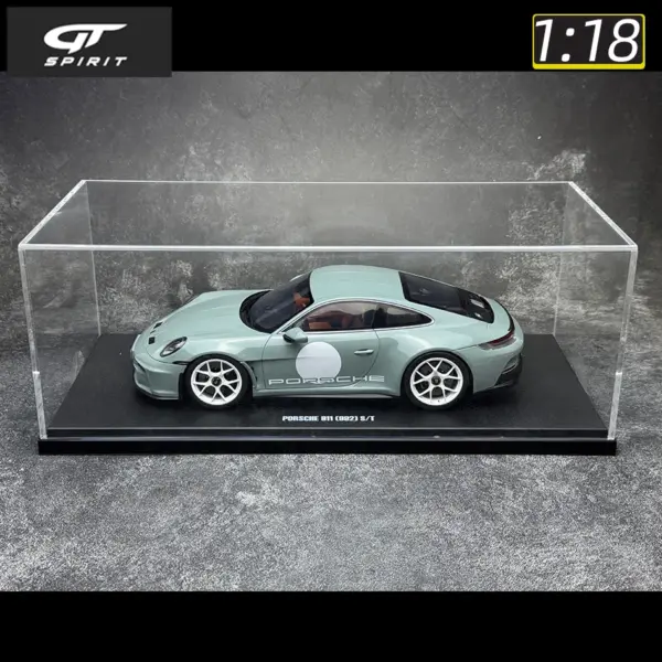 GT Spirit 1:18 Porsche 911 S/T Shore Model - Image 6