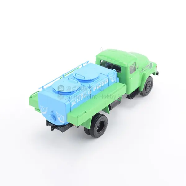 1:43 Scale Diecast Alloy Truck Model - Image 3