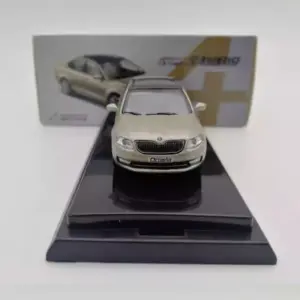 1/64 Skoda Octavia 30th Anniversary Model 8 Se89cd3ca5d724badbfb91af8e6cfe1eap