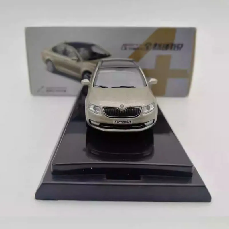 1/64 Skoda Octavia 30th Anniversary Model 4 1/64 Skoda Octavia 30th Anniversary Model - Image 4