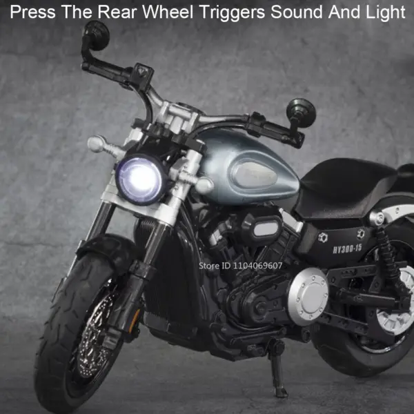 1:12 Chinchilla BD300 Miniature Motorcycle Model - Image 3