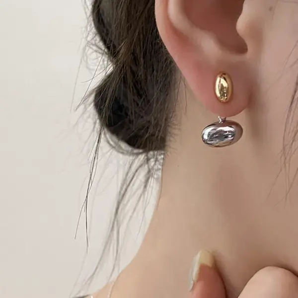 Asymmetrical Black Round Stud Earrings - Image 18