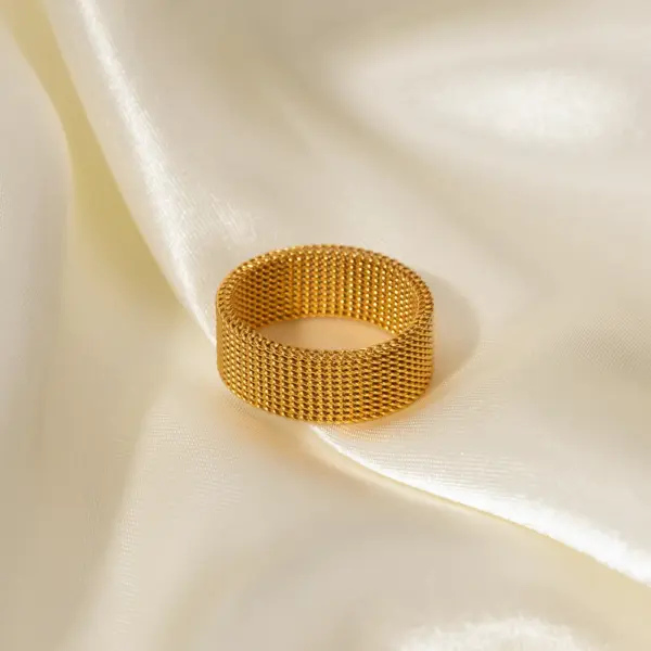 Minimalist 8mm Stainless Steel Mesh Ring - Image 3