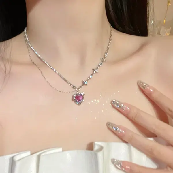 Kpop Black Heart Pendant Necklace for Women - Image 4