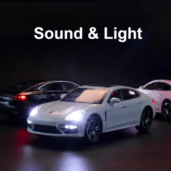1:32 Scale Panamera Sports Car Model Toy - Image 5