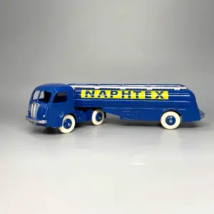 1:43 Diecast Panhard Truck Model Collectible 8 Sec9a5da7e8344ef497b837e2127d08cc9