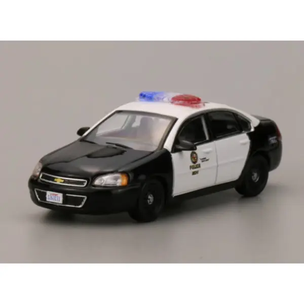 1:64 LAPD Police Impala Model Car Display - Image 5