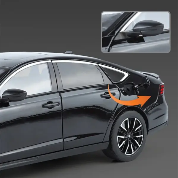 1:18 Scale Honda Accord Alloy Diecast Model - Image 5