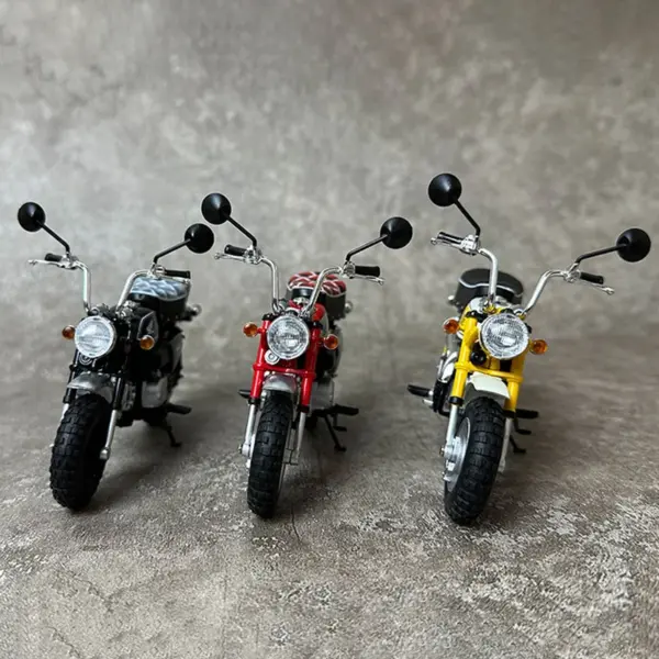 1:12 Scale Diecast Monkey 2009 Motorcycle Model - Image 2