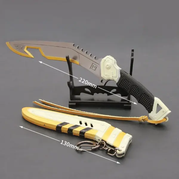 Apex Legends Heirloom Octane Kunai Keychain - Image 8