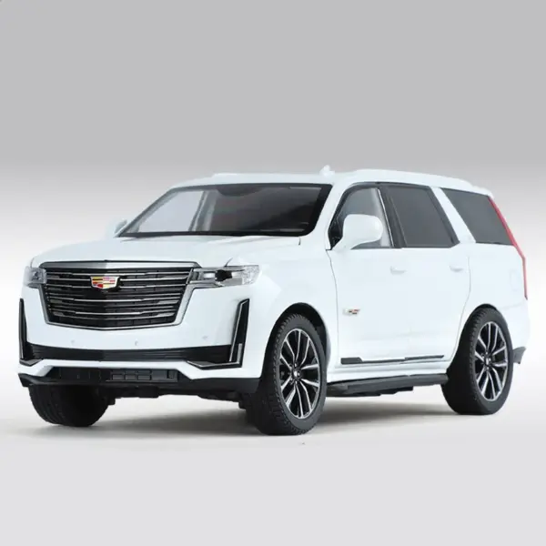 1/24 Scale Alloy SUV Diecast Model Car - Image 8