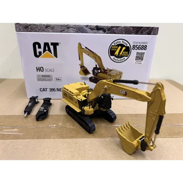 Diecast Alloy CAT 395 Excavator Model Set - Image 5