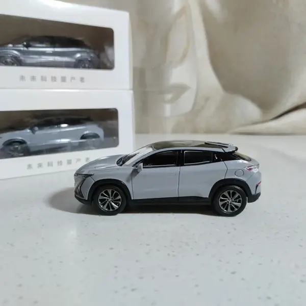 Changan UNI-T 1/43 Diecast SUV Model Collectible - Image 2