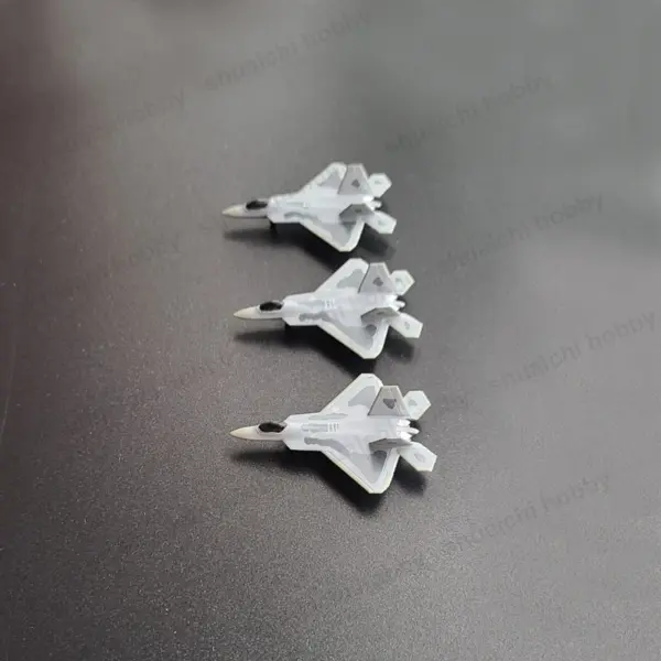 2PCS F-22 Raptor Stealth Fighter Models - Image 2