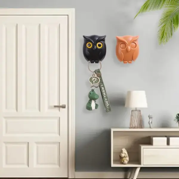 Winking Owl Magnetic Key Hook Decor - Image 4