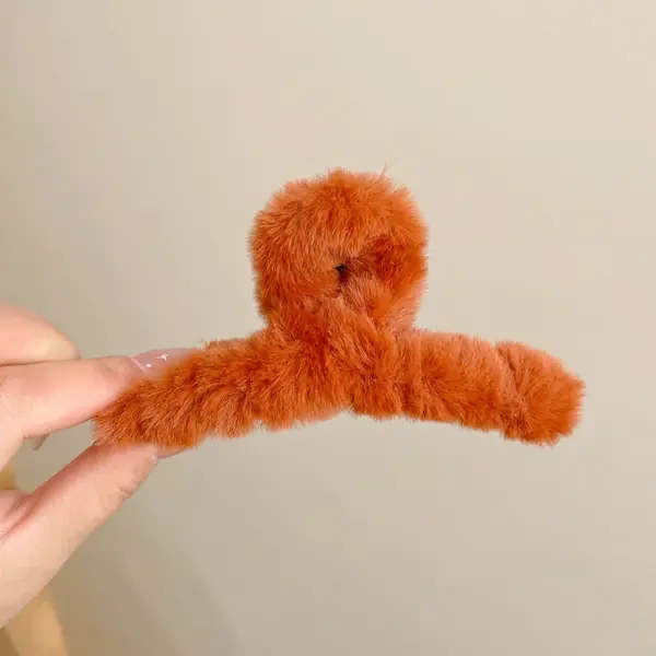 Winter Faux Fur Hair Claw Clip for Women - Image 12