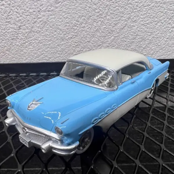 1956 Buick Roadmaster 1:43 Diecast Model Car - Image 8