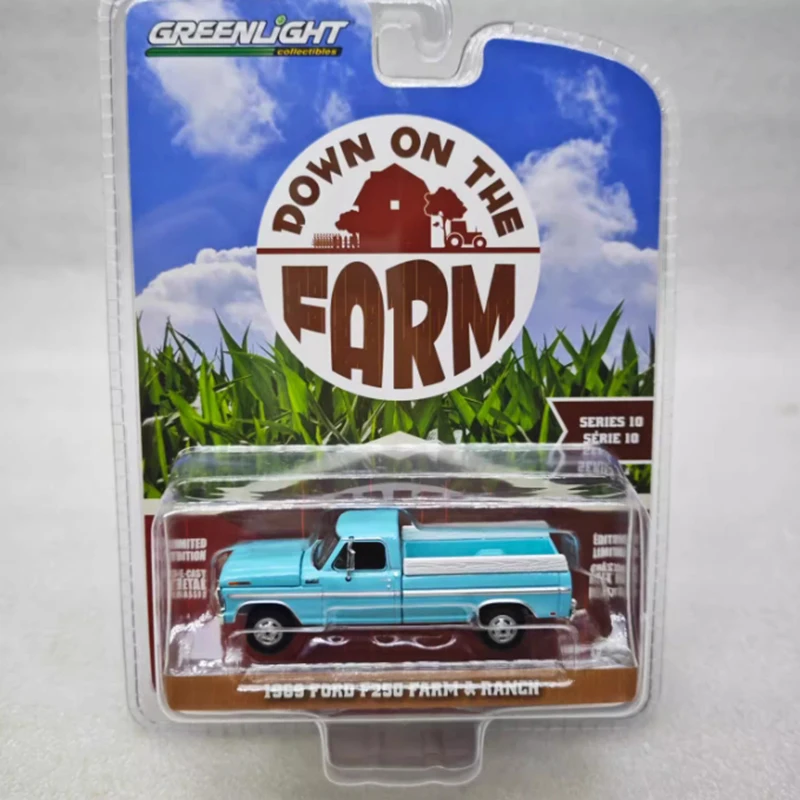 Greenlight 1:64 Scale Ford F-250 Model 4 Greenlight 1:64 Scale Ford F-250 Model - Image 4